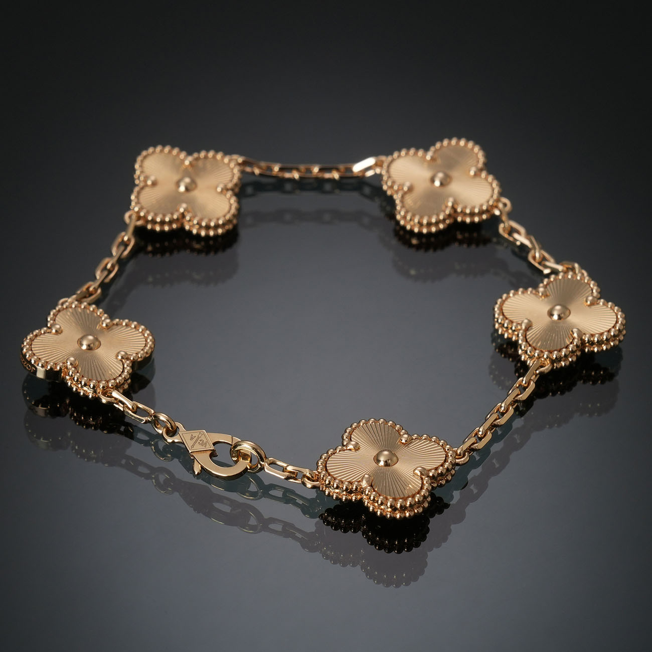 VAN CLEEF & ARPELS(USED)반클리프 빈티지 알함브라 기요세 브레이슬릿